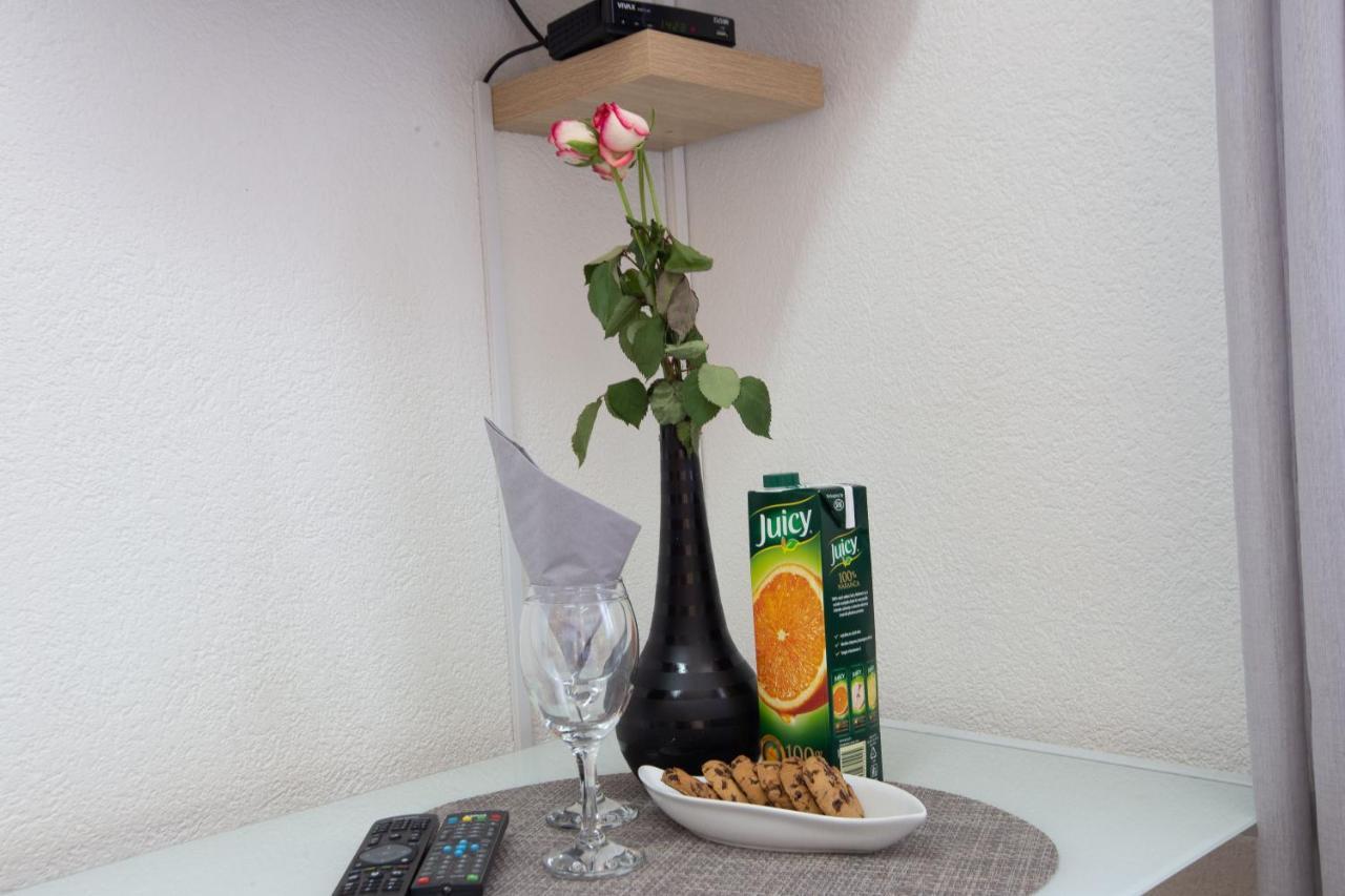 Lilly Studio Apartments Zára Kültér fotó